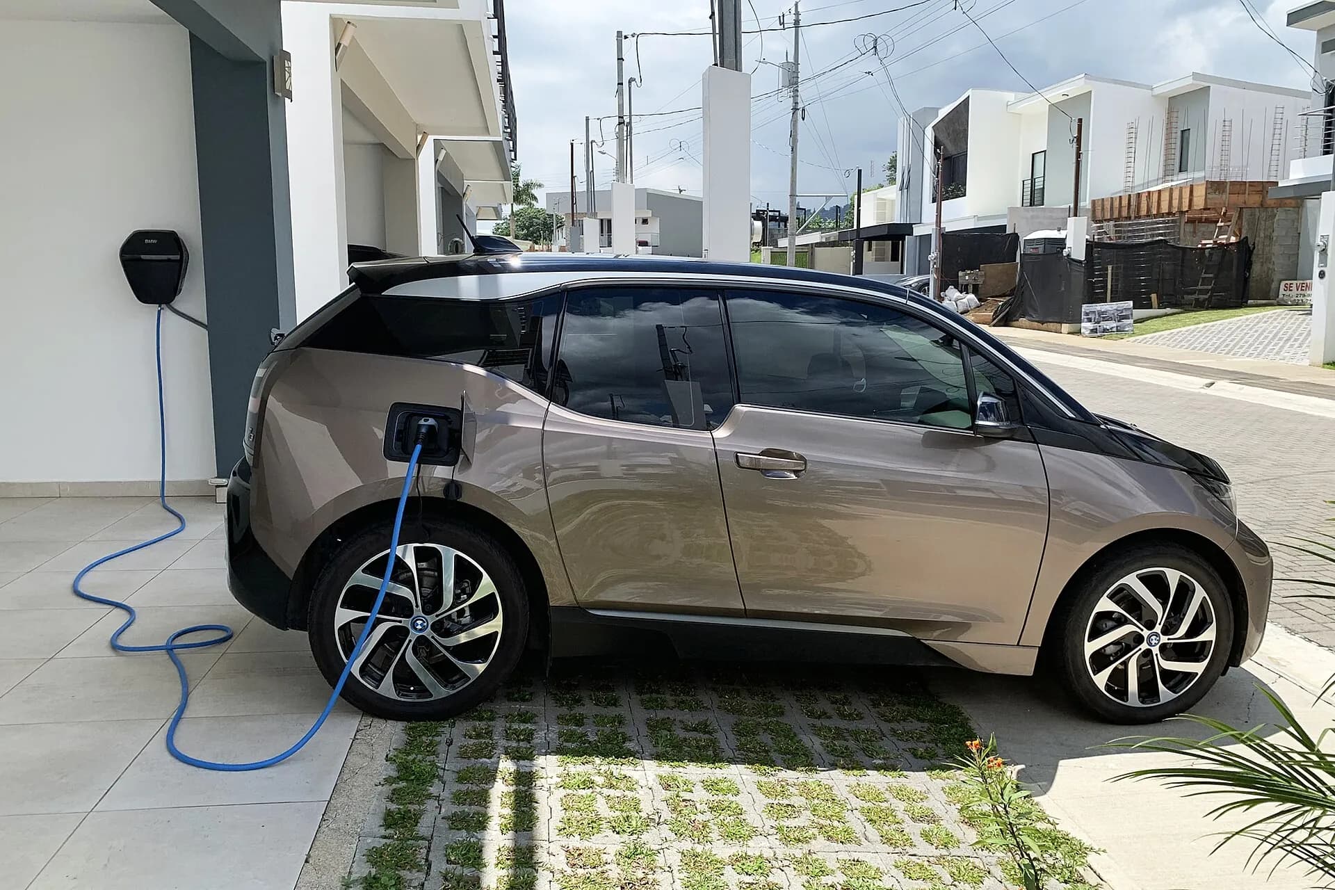 EV Chargers by ZN Electrical